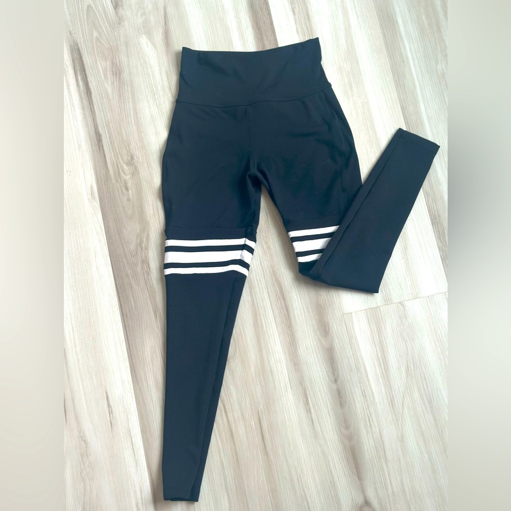 Bombshell Sportswear Black leggings